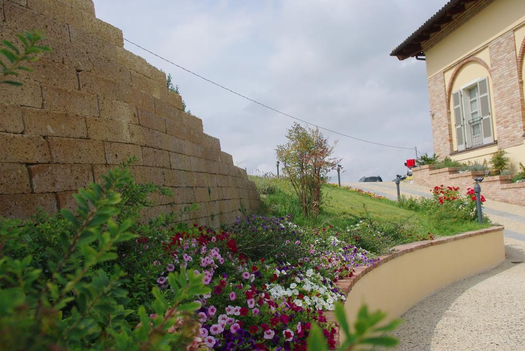 Naturalmente Wine Resort Agliano Terme Ngoại thất bức ảnh