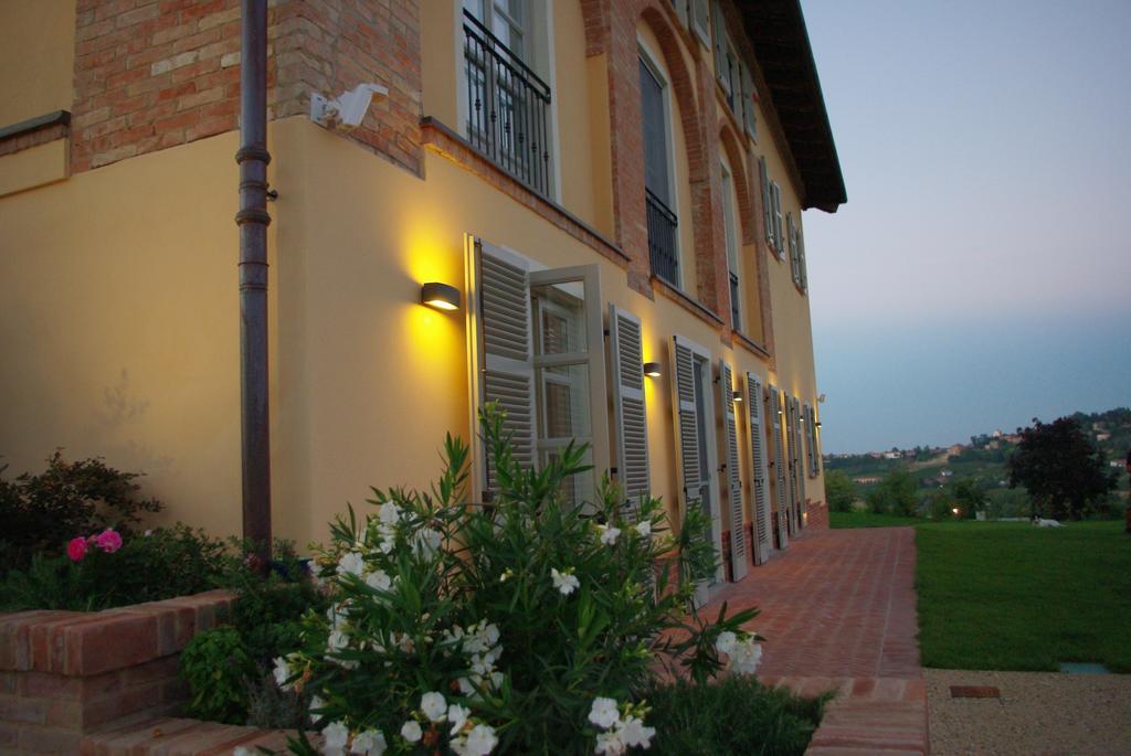 Naturalmente Wine Resort Agliano Terme Ngoại thất bức ảnh