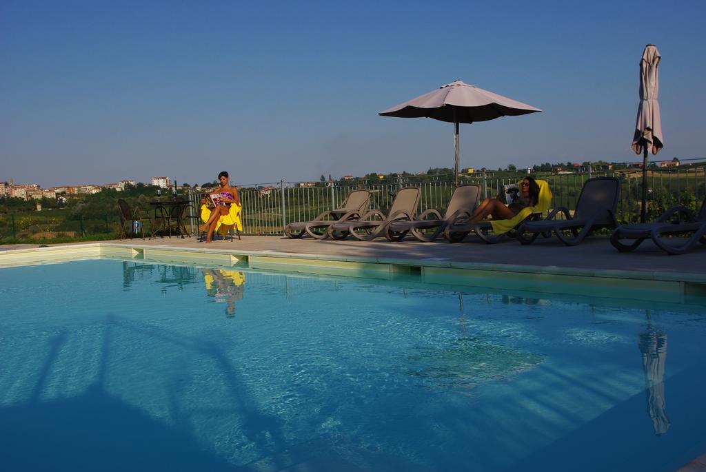 Naturalmente Wine Resort Agliano Terme Ngoại thất bức ảnh